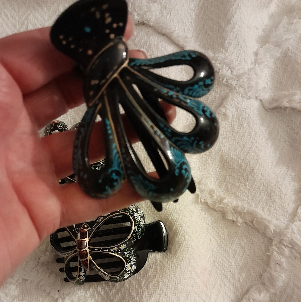 Vintage Hand Painted Hair Claw-Clips - Picture 3 of 5